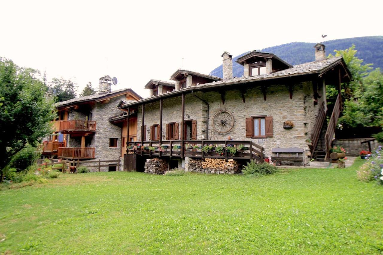 Champex Apartments Pré-Saint-Didier Exterior photo