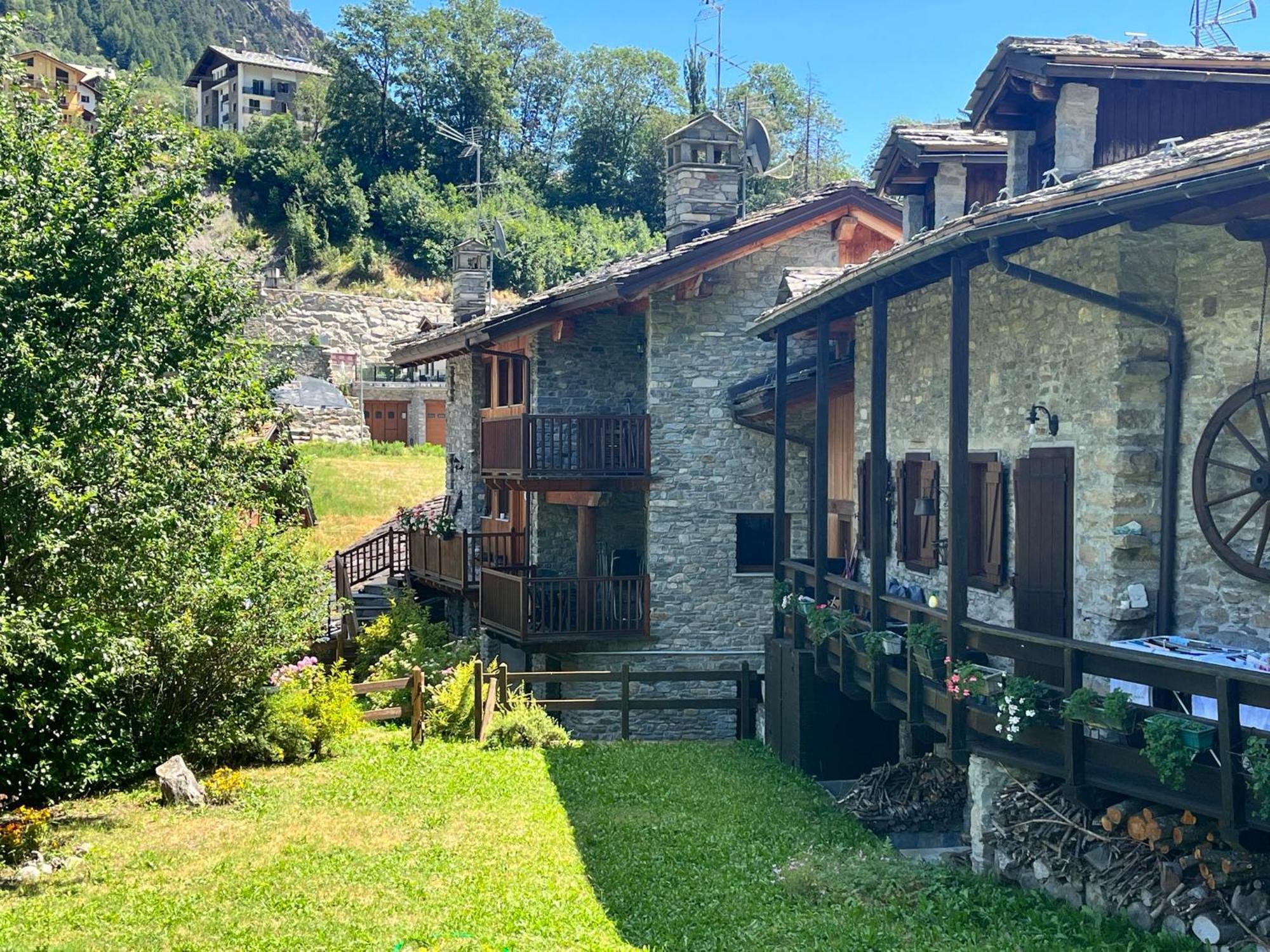 Champex Apartments Pré-Saint-Didier Exterior photo